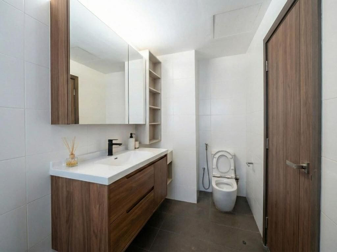 Bathroom 2, Suasana JB Central by TPL, Johor Bahru