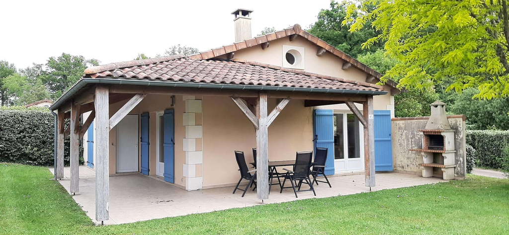 Others 3, Villa in Parthenay With Private Garden, Deux-Sèvres