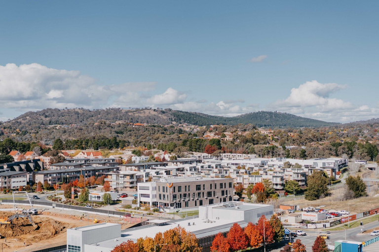 View from property 3, Lovely Sunny 2-bedroom Apartment With Pool and Gym, Canberra