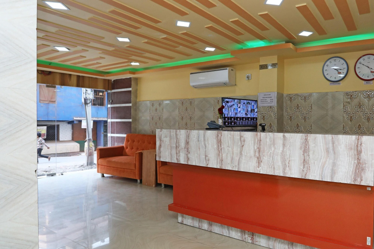 Reception, Collection O Kolkata Airport Road, South 24 Parganas