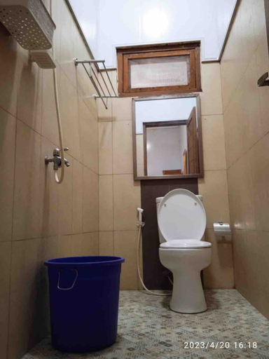 Bathroom 5, Sabi Sardjono Traditional Home near Malioboro, Yogyakarta