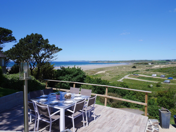 Balcony 3, Seaview Stone House in Brittany, Finistère