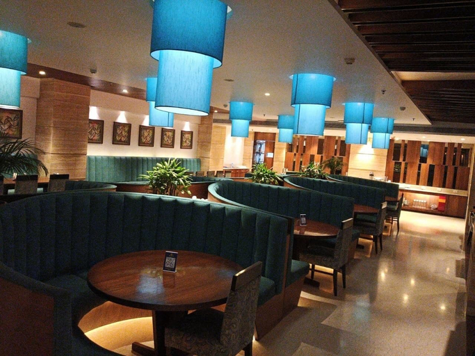 Food & Drinks 5, Novanta Jamshedpur, Saraikela-kharsawan