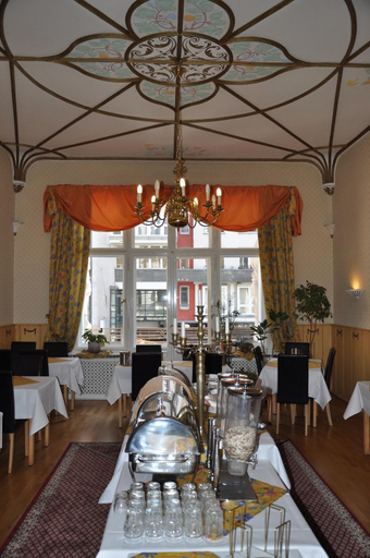 Food & Drinks 5, Hotel Pension Savoy am Kurfurstendamm, Berlin