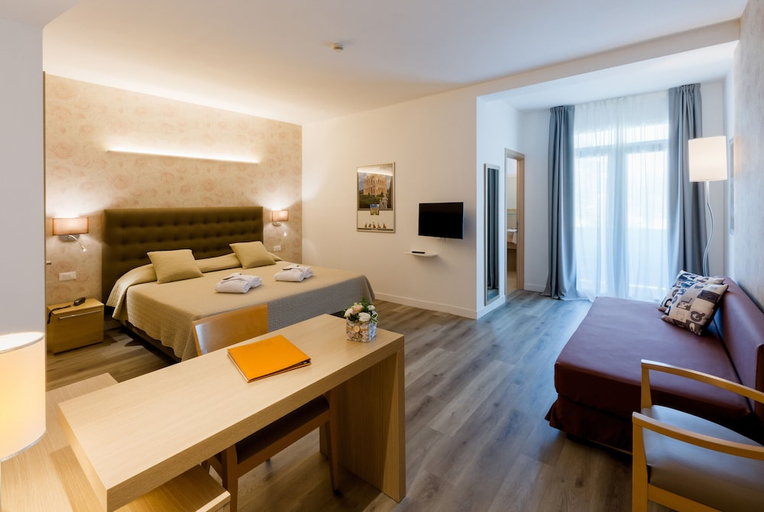 Bedroom 3, Hotel Mioni Royal San, Padua