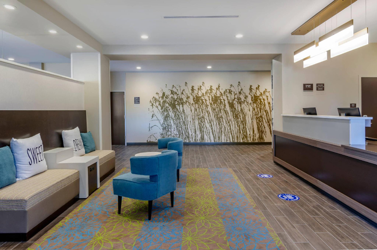 Public Area 3, MainStay Suites Great Falls Airport, Cascade