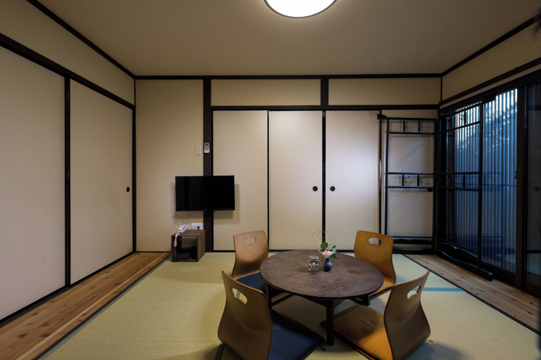 Room 1, Kanade Tofukuji-minamimon, Kyoto