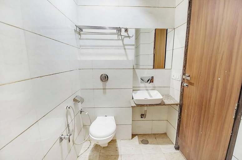 Bathroom, Hotel Pegaam palace Amritsar, Amritsar