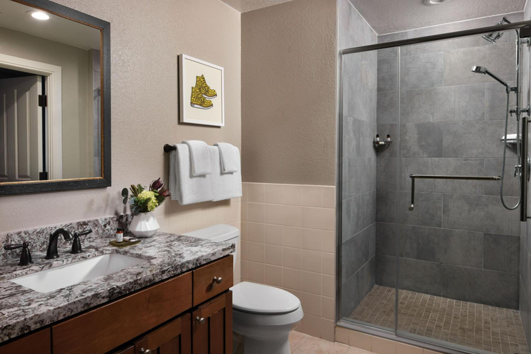 Bathroom 3, Marriott's MountainSide at Park City, Summit