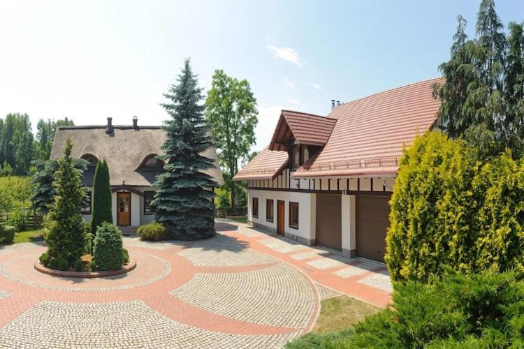 Exterior & Views 2, Apartment Only 20 m From Lake in Rekowo, Bytów