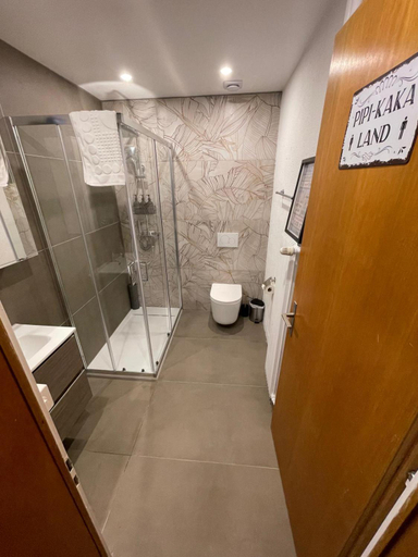 Bathroom 4, Villa Epoka, Interlaken