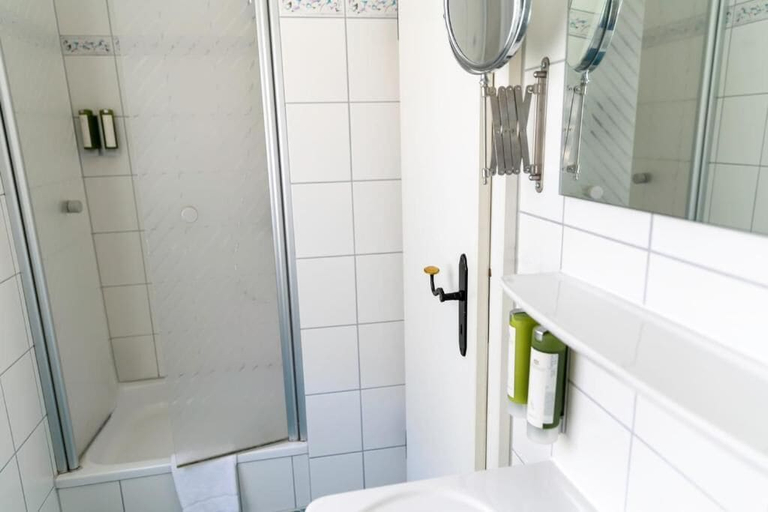Bathroom 5, Hotel Schwarzwald Freudenstadt, Freudenstadt