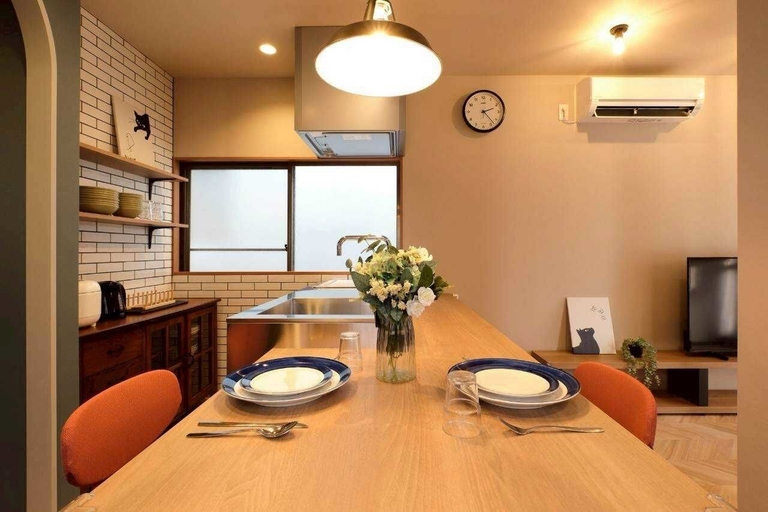 Dining 2, Meguro Honcho, Meguro