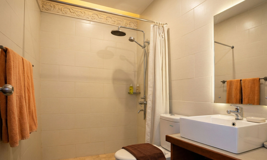 Bathroom 4, Cening Ayu Sanur, Denpasar