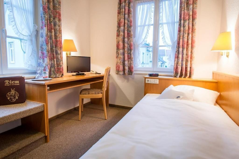 Bedroom 4, Gasthof Hotel Diem, Günzburg