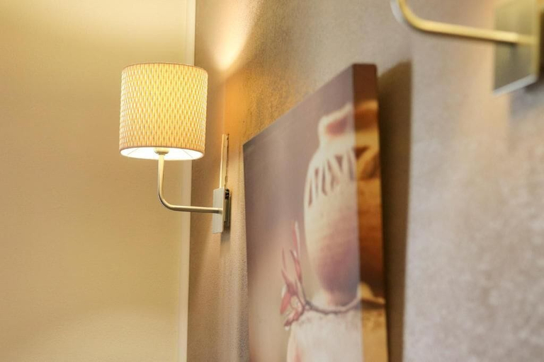 Bathroom 4, Hôtel Abélia, Hérault