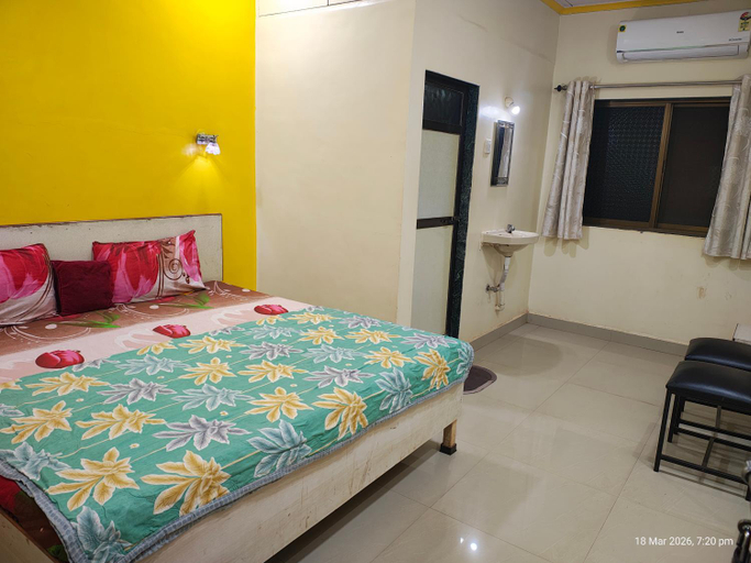 Others 5, New Alpha House Matheran, Raigarh