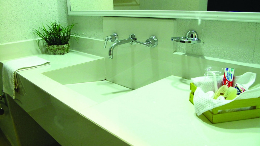 Bathroom 3, RS Suites Hotel, Tuxtla Gutiérrez