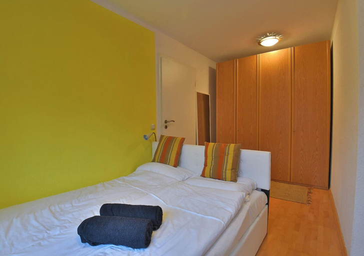 Room 2, Ferienwohnung im Erholungsort Suhl, Suhl