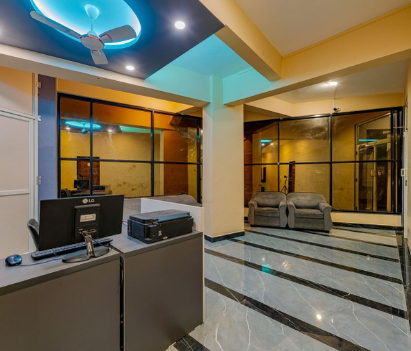 Lobby 2, Hotel Majestic Royal Akkalkot, Solapur