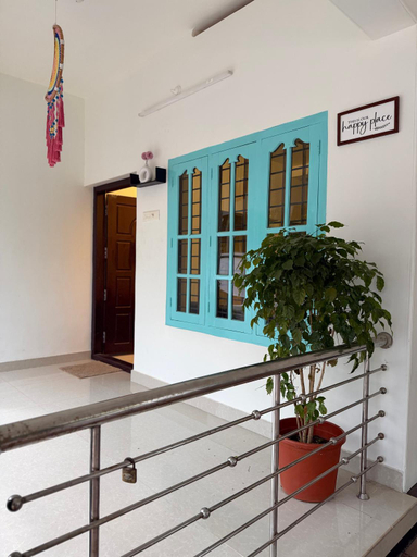 Others 5, Villa Mud Apple, Thiruvananthapuram