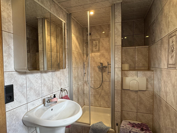 Bathroom, Friedlicher Waldurlaub in Altenfeld, Ilm-Kreis