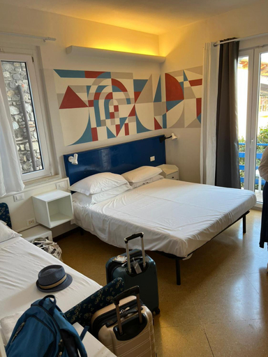 Bedroom, B&B Meuble Adriana Sirmione Vegan, Brescia