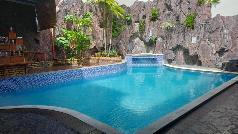 Sport & Beauty 2, Sentosa Lodge, Padang