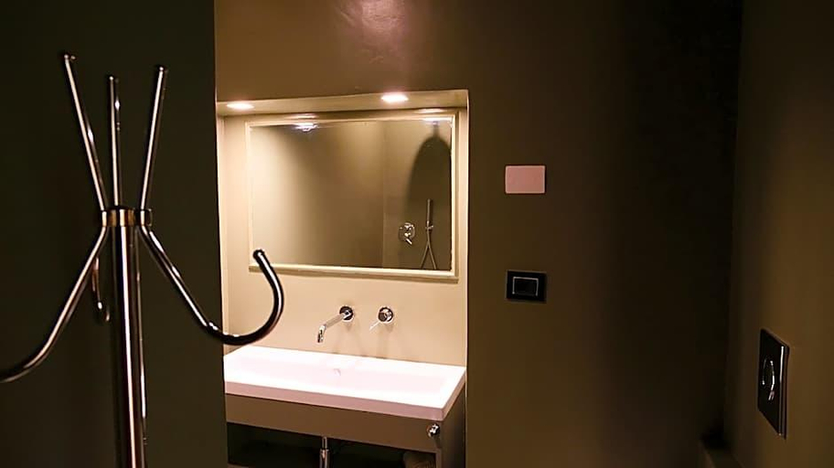 Bathroom 5, Hotel Les Chambres D Apos Or, Rome