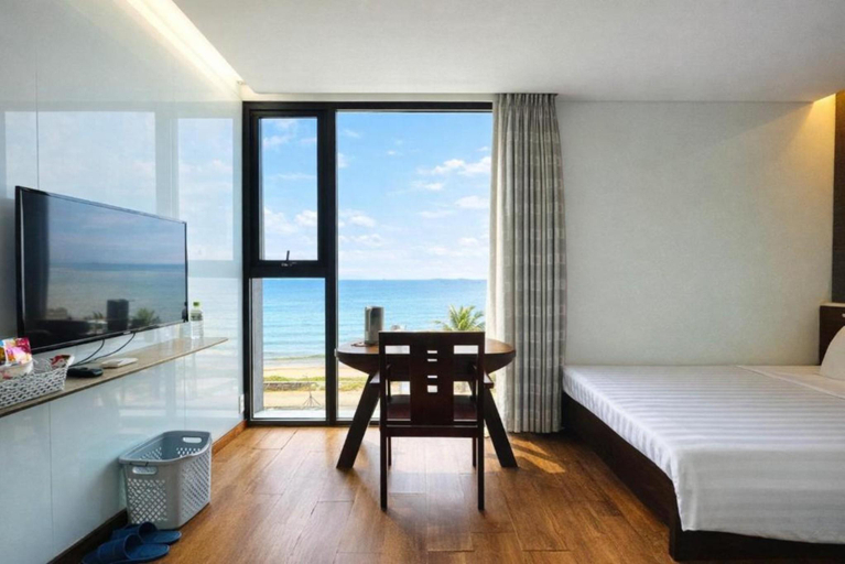 Bedroom 2, Holiday Inn Hotel, Da Nang