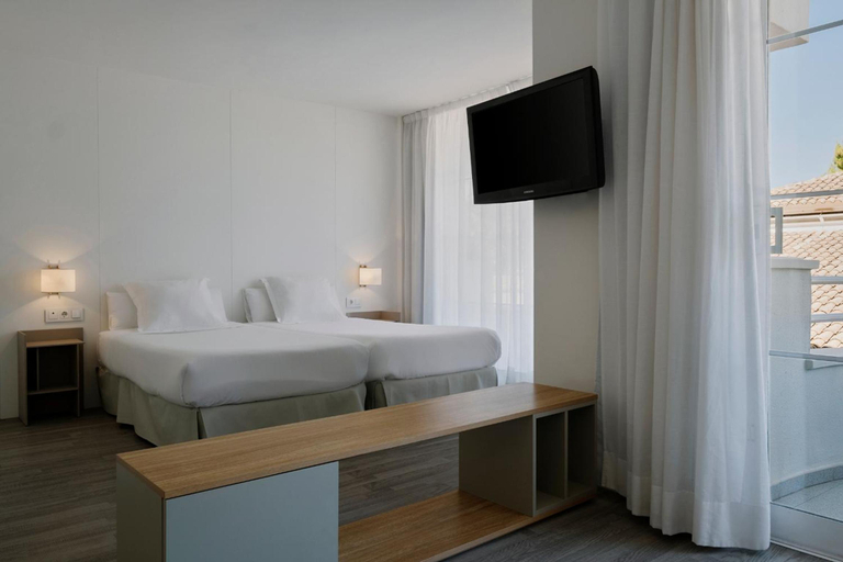 Bedroom 3, Prinsotel La Pineda, Baleares