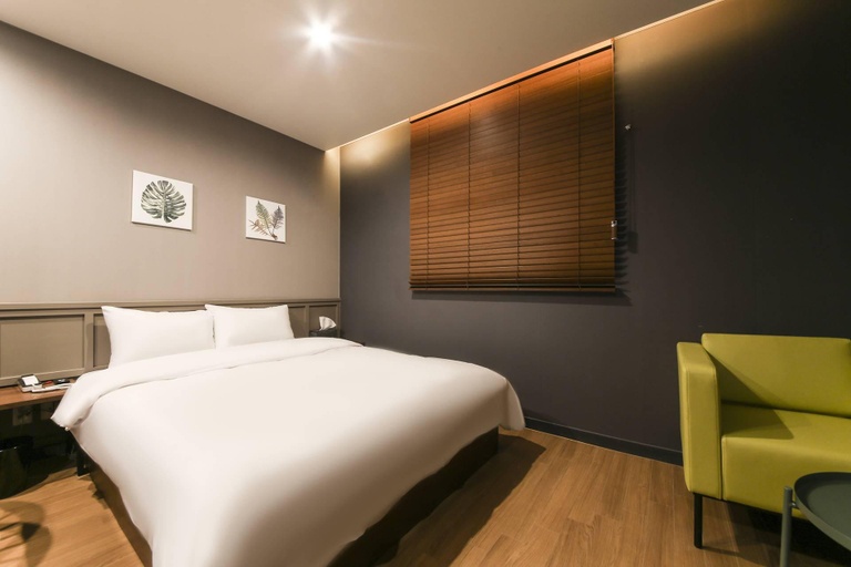 Bedroom 3, Changwon Myeongseo-dong No. 25 Hotel Convention Branch, Changwon