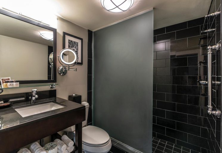 Bathroom 4, HOTEL LE MARAIS, Orleans