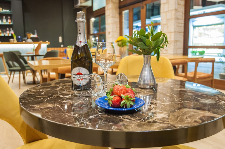 Food & Drinks 5, Parnassos, Central Greece