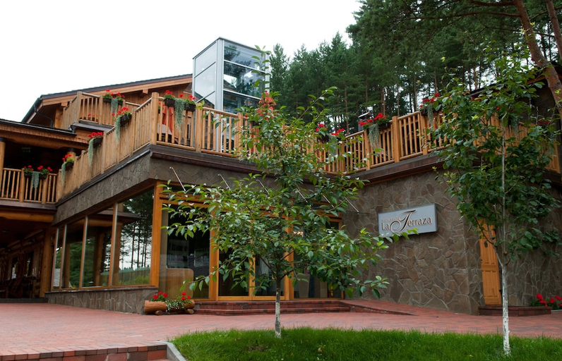 Others 3, Esperanza Resort, Trakų