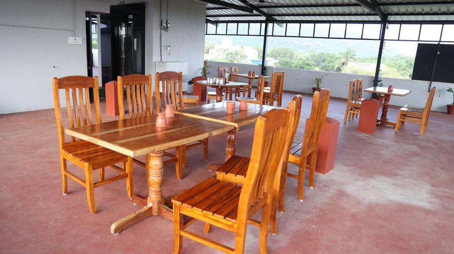 Food & Drinks 5, Dwaraka Resorts, Tiruvannamalai