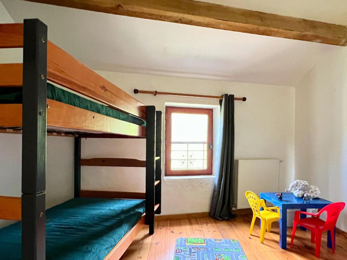 Bedroom 2, Gites de Rouvignac, Hérault