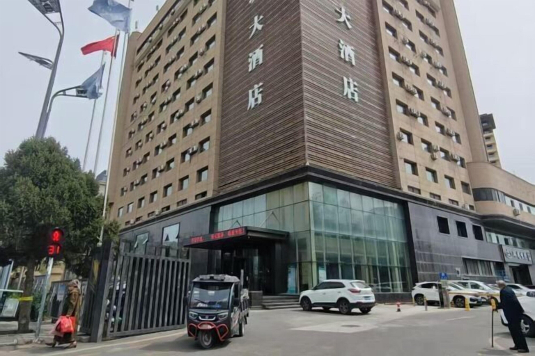 Exterior & Views, Yining Yili Huacheng Grand Hotel (Kazanqi Scenic Area), Ili Kazakh