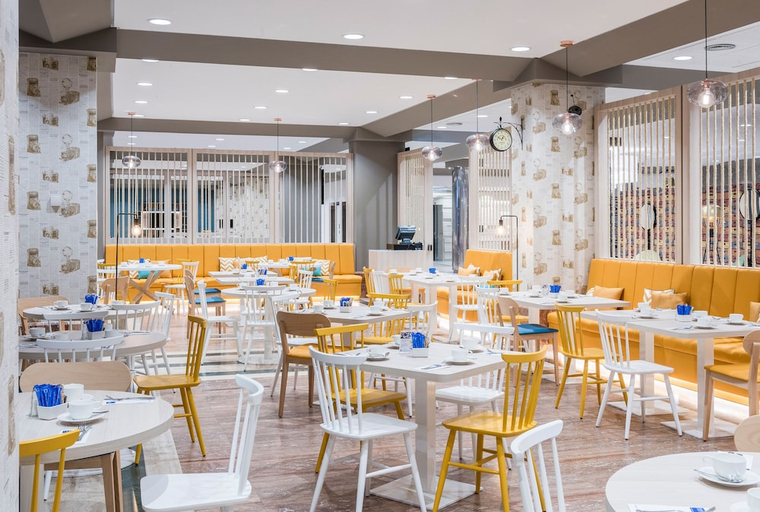 Food & Drinks 4, Hotel Guadalajara Conference Center Affiliated By Melia, Guadalajara