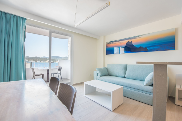 Bedroom 3, Apartamentos Los Angeles, Baleares
