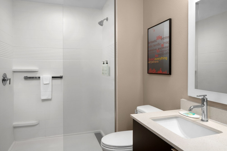 Bathroom 3, TownePlace Suites by Marriott Kingsville, Kleberg