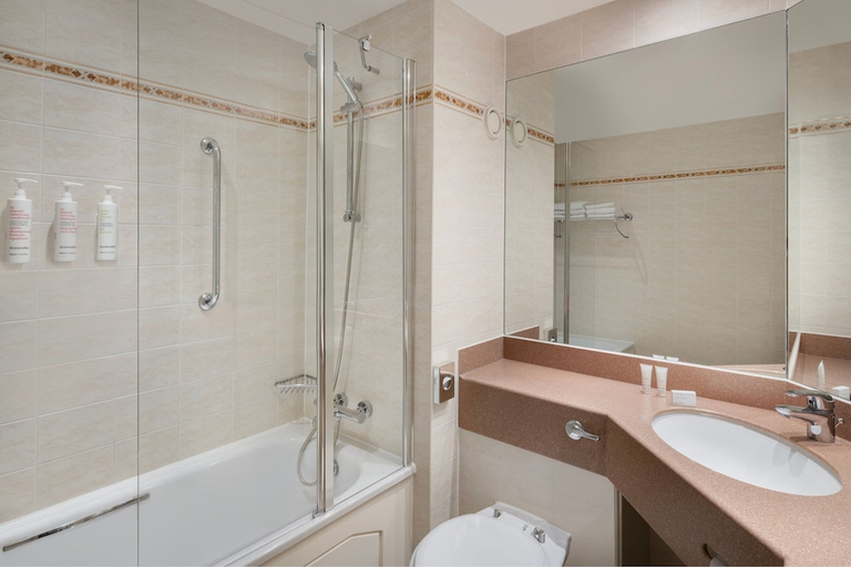 Bathroom, Delta Hotels by Marriott Preston, Lancashire