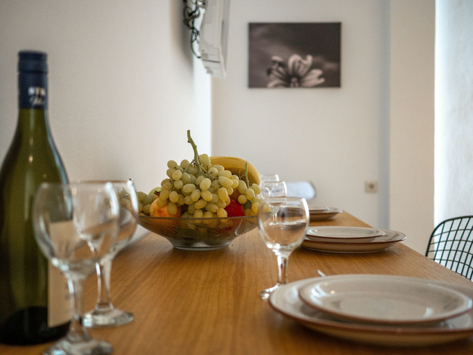 Food & Drinks 5, Secret Nest Apartments, Crete