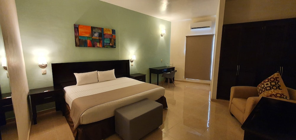 Others 2, Hotel Arribo, Lagos de Moreno