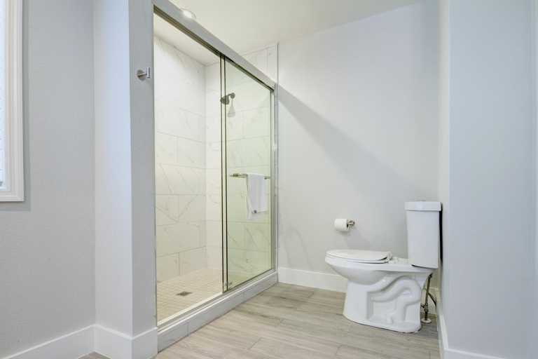 Bathroom 4, Pocono Mountain Villas MOD Collection by Sonesta, Monroe