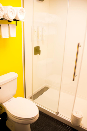 Bathroom, Cartoon Network Hotel, Lancaster