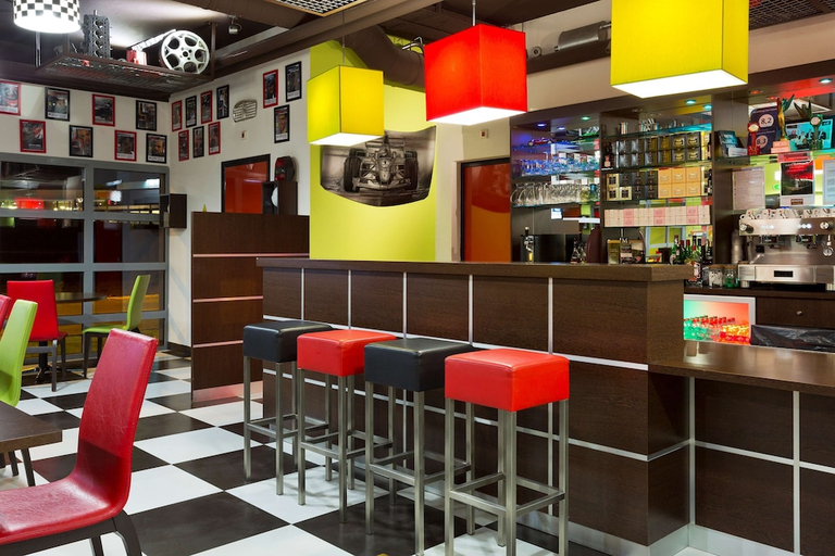 Food & Drinks 5, KYRIAD Design ENZO THIONVILLE, Moselle