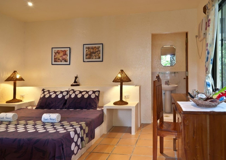 Bedroom 3, Easy Diving and Beach Resort, Sipalay City