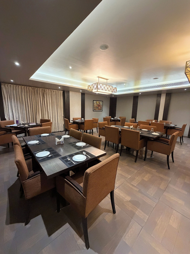 Food & Drinks 5, O'Nest Pearl, Sangli