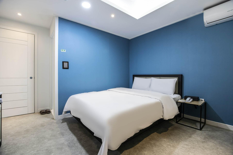 Bedroom 4, Gwangmyeong Castle, Guro